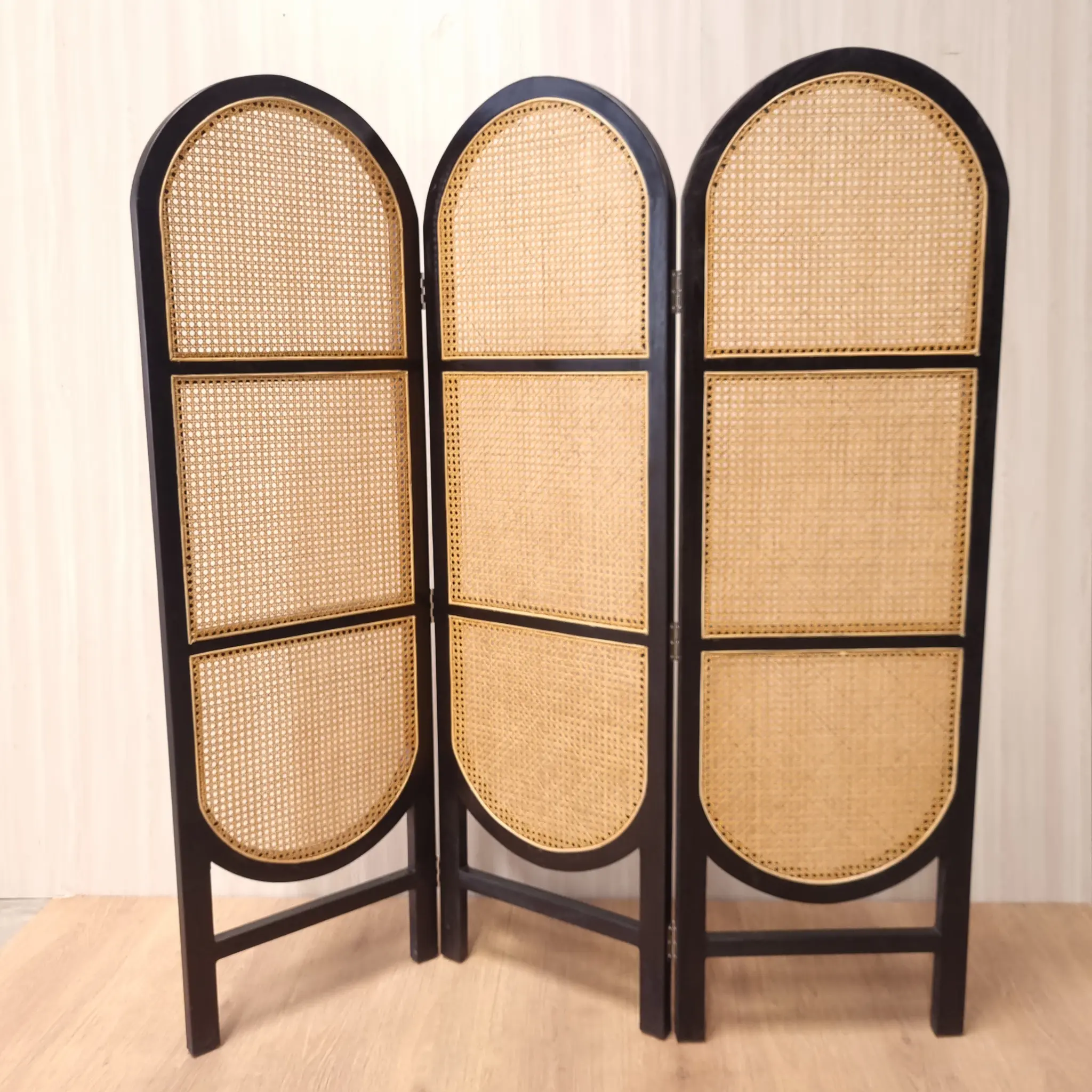 TEAK WOOD AND RATTAN Miscellaneous Indonesia Bintang Paravan Divider export furniture