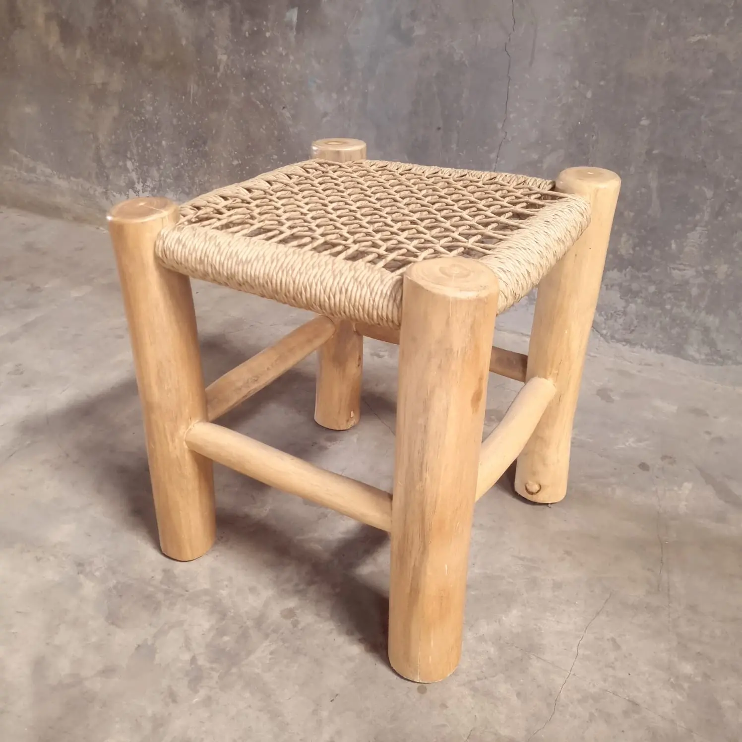 TEAK WOOD  AND SYNTETYC RATTAN Table Indonesia London Side Table export furniture